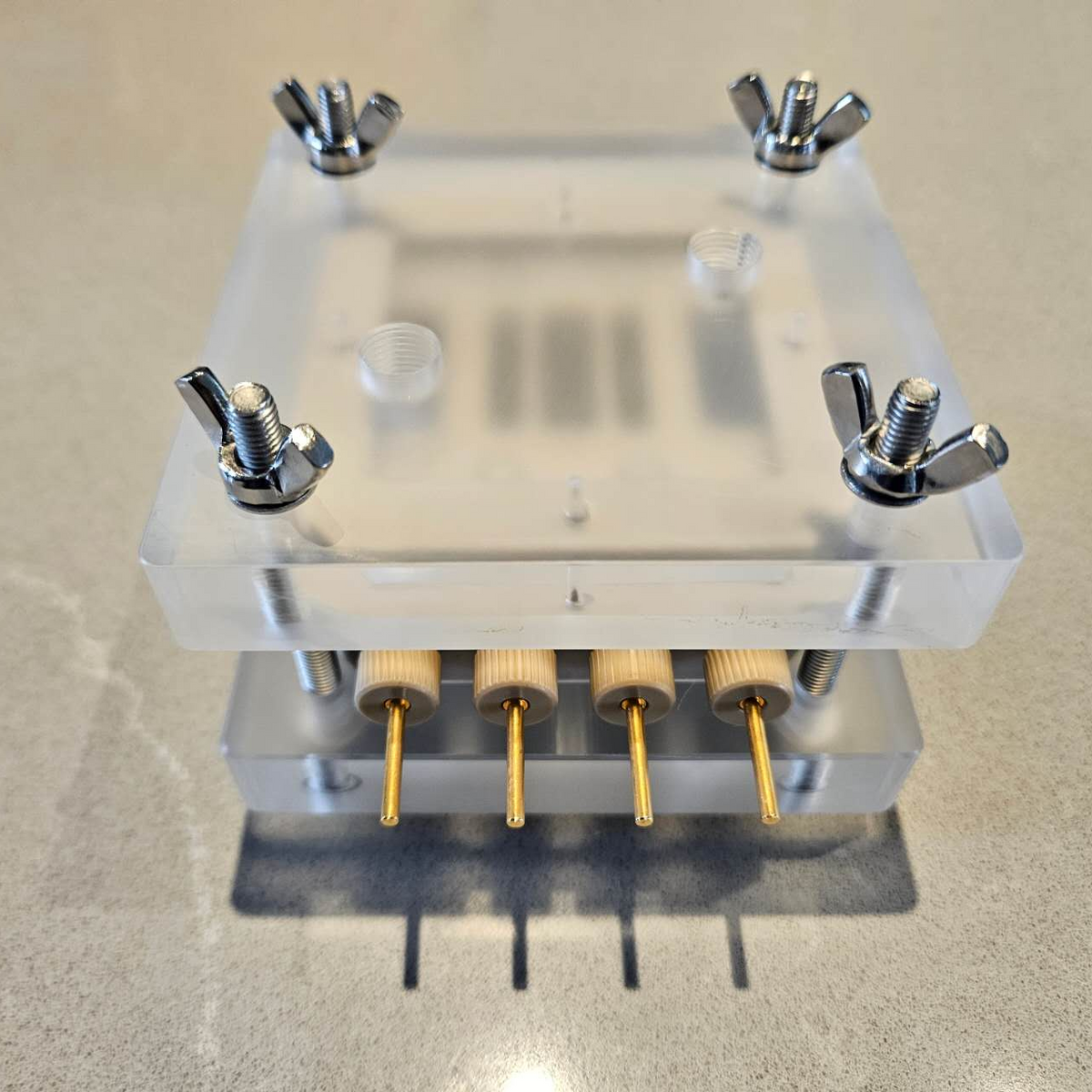 Four-Probe Membrane Conductivity Cell